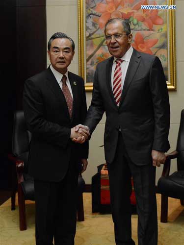 Chinese, Russian FMs agree to be vigilant to outside forces stoking regional tension