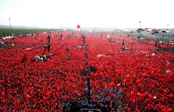 Turkey stages largest-ever rally to show unity against coup bid