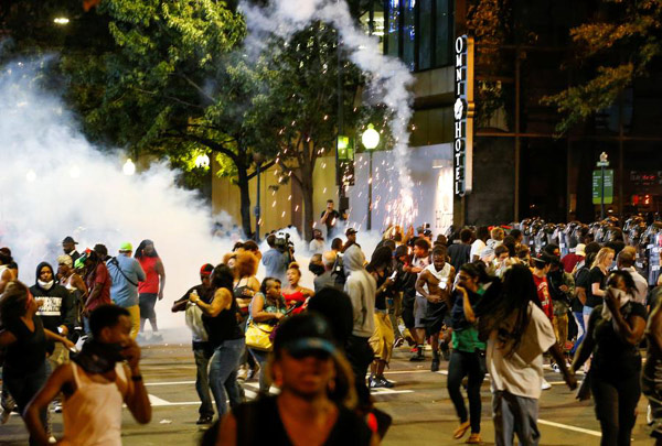 State of emergency declared in US city Charlotte amid violent protests