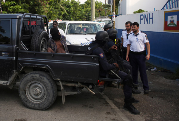 At least 172 inmates break out of Haitian prison