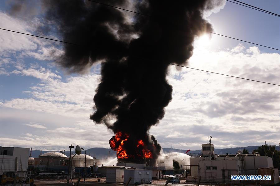 Large fire breaks out in fuel tank of oil refinery in Haifa, Israel