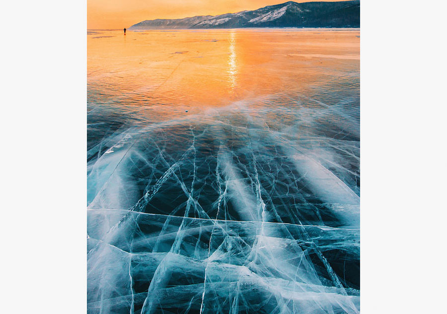Stunning beauty of Lake Baikal in winter