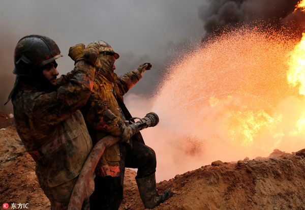 Iraqi forces retake eastern Mosul, fate of civilians in western side worrying