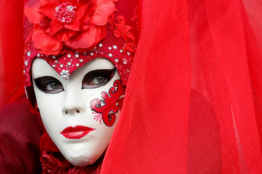 Venice Carnival: feast of masks