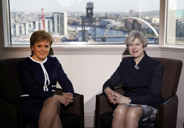 May, Sturgeon meet in Scotland, but neither lady is for turning