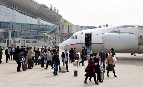 New charter flight links Pyongyang and Chinese border city