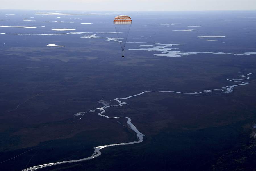 The world in photos: April 10 - April 16