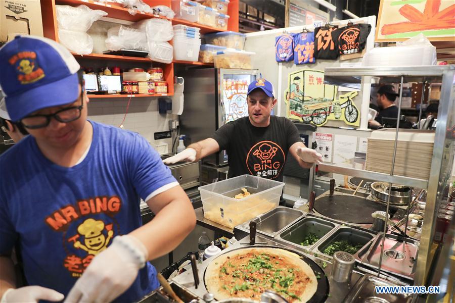 Jianbing, a Chinese crepe, attracts New Yorkers