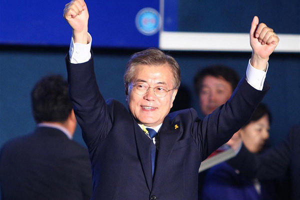 Xi congratulates Moon on ROK election win