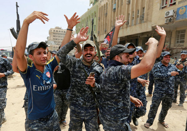Iraq announces 'victory' over Islamic State in Mosul