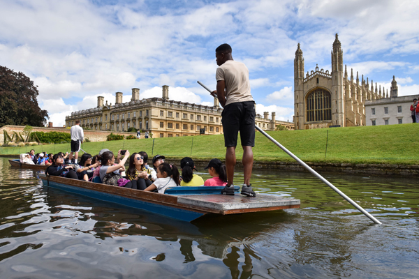 Chinese visitors bring new pressures to cities in UK