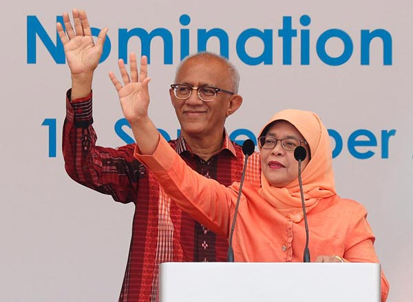 Malay set to beome Singapore's first woman president