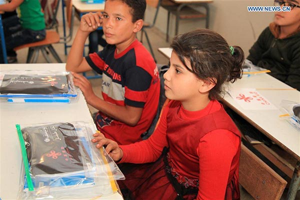 China provides educational supplies to 86,000 Syrian refugees in Lebanon