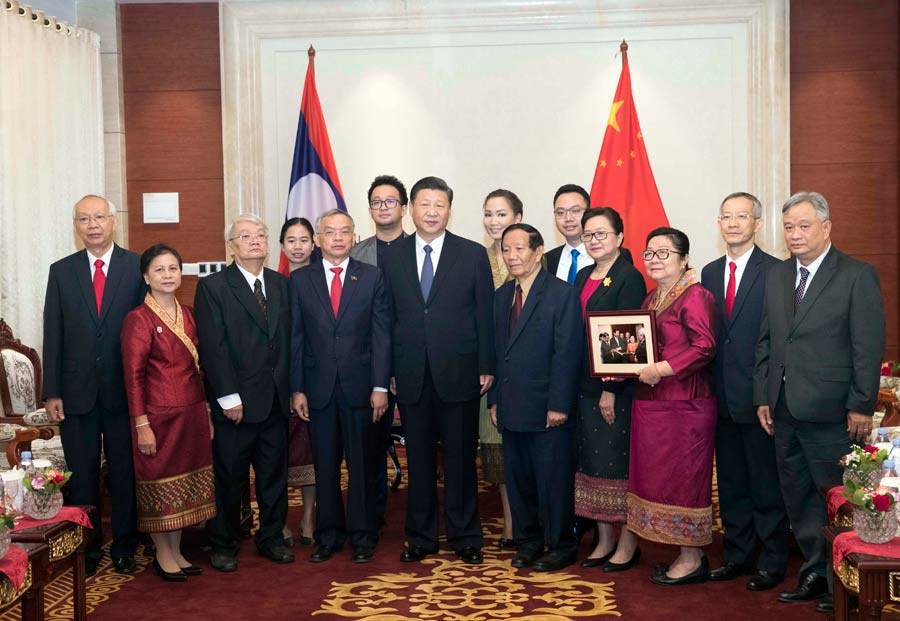 President visits with longtime Laotian friends