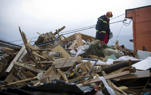 Chinese relief efforts continue in Japan