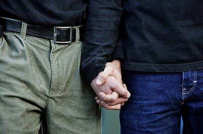 Miami judge rules against Florida gay adoption ban