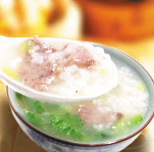 宝宝食谱:虾仁蛋饺