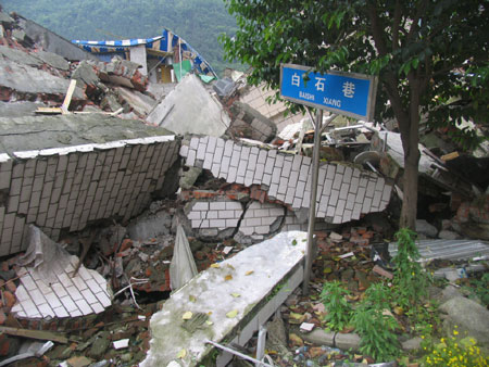 震撼！地震一周年前夕访问北川老县城（组图）