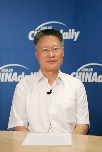 王志乐做客中国日报网