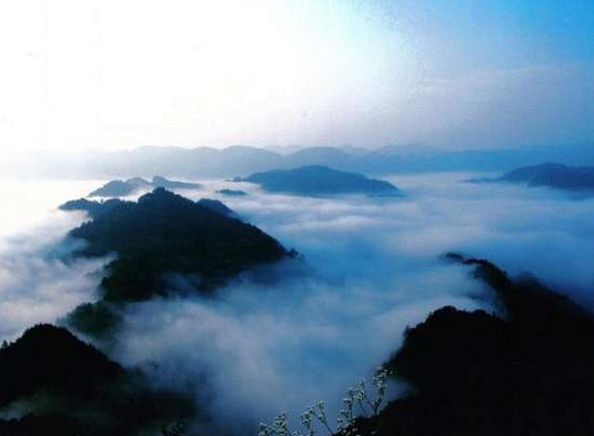 中国十大“非著名”山峰(组图)
