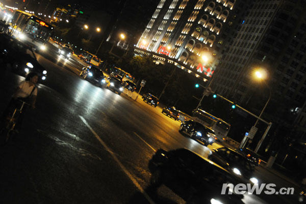 长安街十年来大修竣工 阅兵“主战场”焕然一新