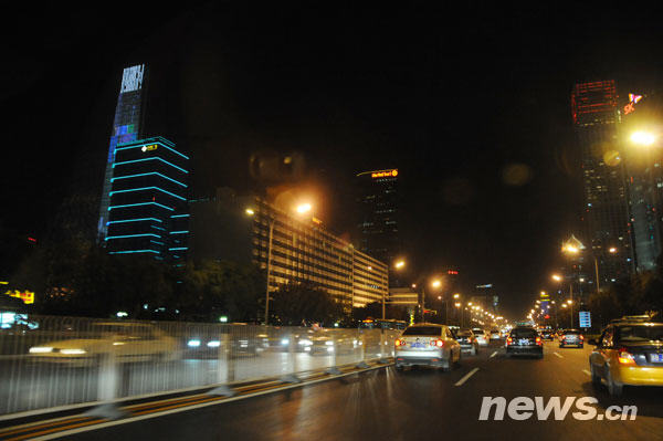 长安街十年来大修竣工 阅兵“主战场”焕然一新