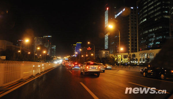 长安街十年来大修竣工 阅兵“主战场”焕然一新