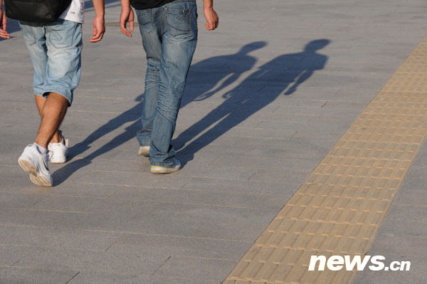 长安街十年来大修竣工 阅兵“主战场”焕然一新