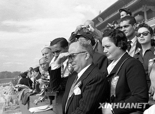 1957年：受阅人数少 外宾空前多