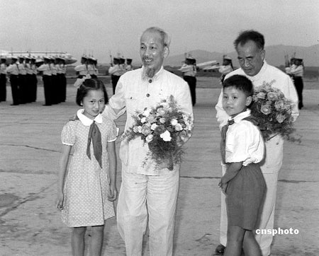 中国外交六十年：与世界互动频密 朋友多元化