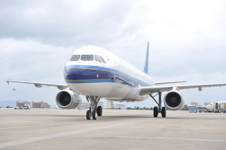 南航第四架全新空客a321飞机落户海南