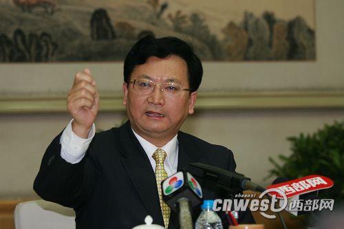 陕西省副省长景俊海在记者见面会上的讲话