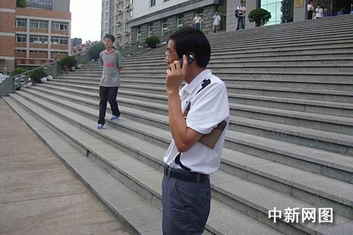 杭州飙车案开审肇事者否认飙车 赔偿巨款或轻判(图)