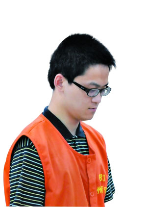 杭州飙车案被告被判3年 双方亲属均认为不公平