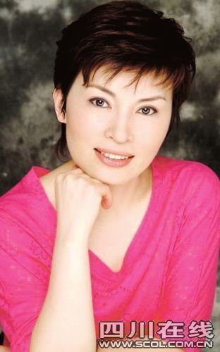 李瑞英升任播音部副主任 央视新闻改版新闻立台