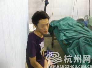 打工妹在杭州爱心斑马线旁被保时捷车撞死(组图)