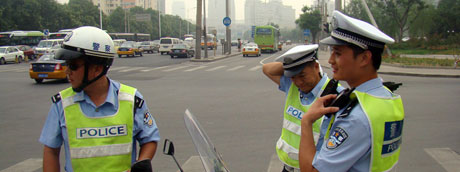 “京城最帅交警”孟昆玉的快乐生活