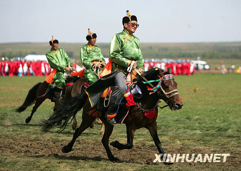 那达慕大会亮相亚洲艺术节[组图]