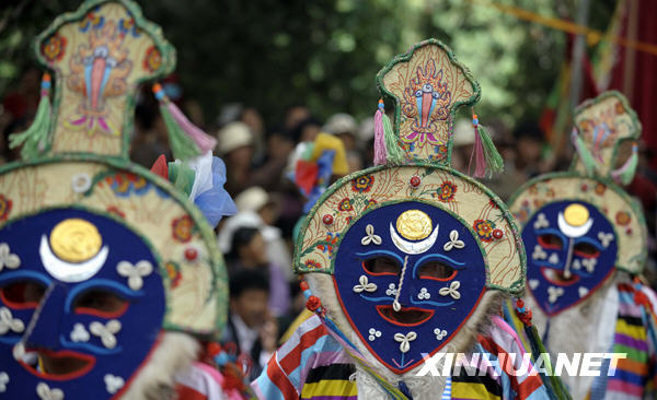 拉萨雪顿节闭幕[组图]