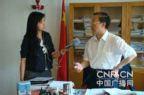 专访工信部长李毅中：在磨难中得到公认