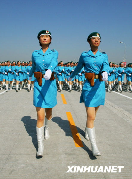 走近国庆受阅部队[组图]