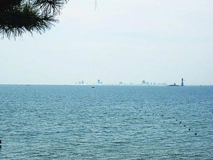 北戴河出现海市蜃楼 市民游玩时拍下奇观[图]