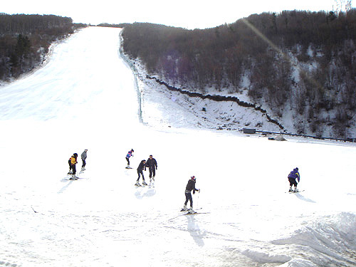 长城岭滑雪场采风[组图]