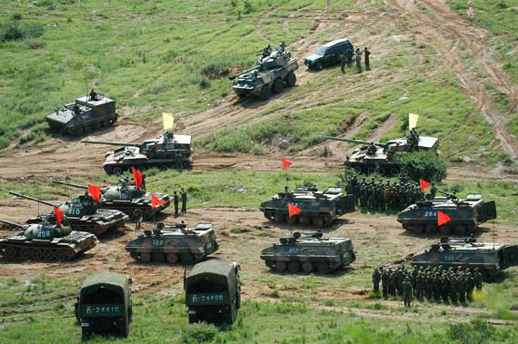 解放军兵工专家称最新武器将亮相国庆阅兵式