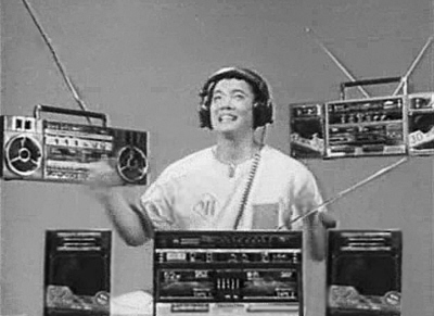 收音机故事：从“话匣子”到数字音频广播[图]