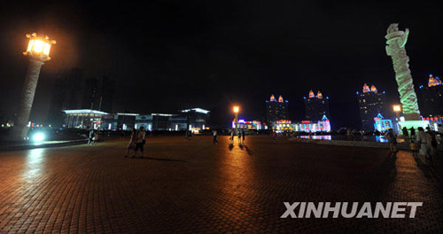 大连：城市广场见证北方明珠变迁