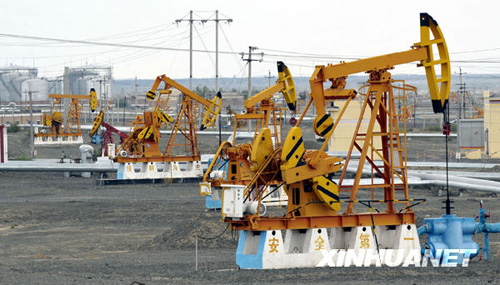 克拉玛依：戈壁中崛起的绿色油城