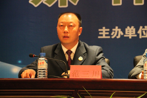 六盘水副市长谈旅游开发 中国凉都不只有清凉