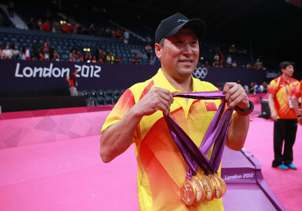 Badminton coach Li's month just got a whole lot better