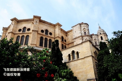 西班牙马拉加：散发古今混搭的阳光味道